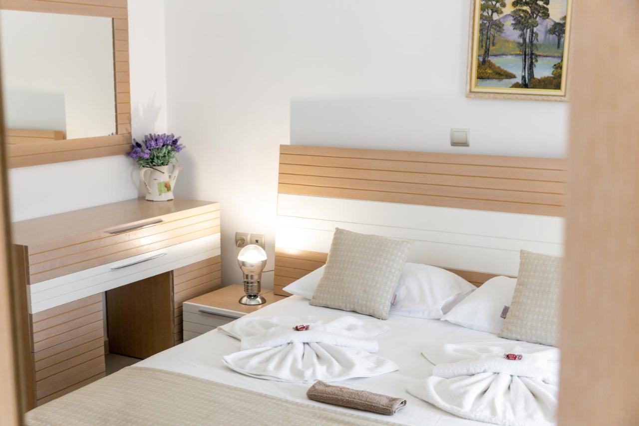 Panos Luxury Studios Parikia  Ngoại thất bức ảnh